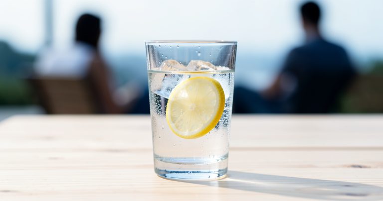 Alcool et canicule : pourquoi le corps se déshydrate plus vite